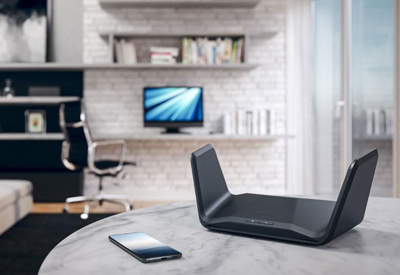 Nighthawk (RAXE300) Tri-band AXE7800 8-stream WiFi 6E Router