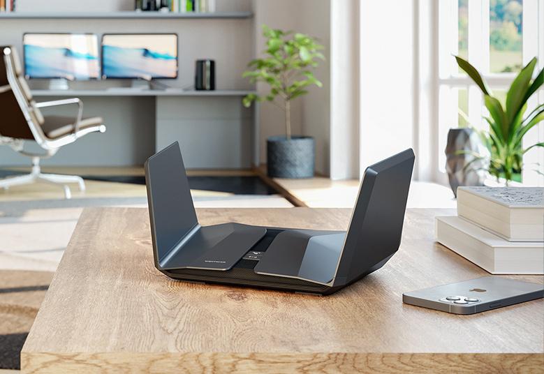 Nighthawk (RAXE500) Tri-Band AXE11000 12-stream WiFi 6E Router